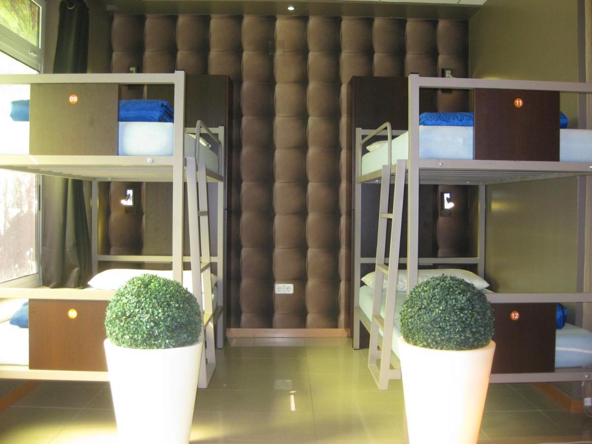 Albergue Santo Santiago 산티아고데콤포스텔라 외부 사진