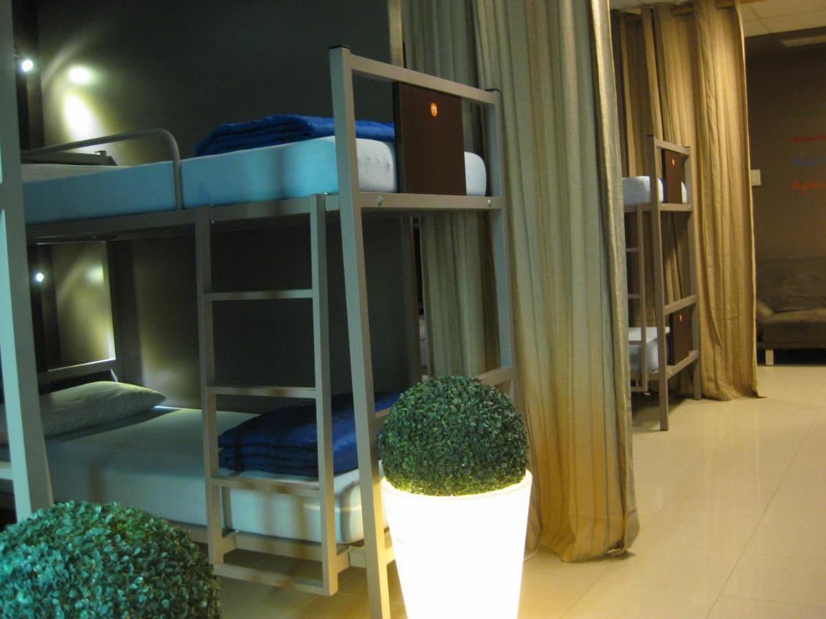 Albergue Santo Santiago 산티아고데콤포스텔라 외부 사진