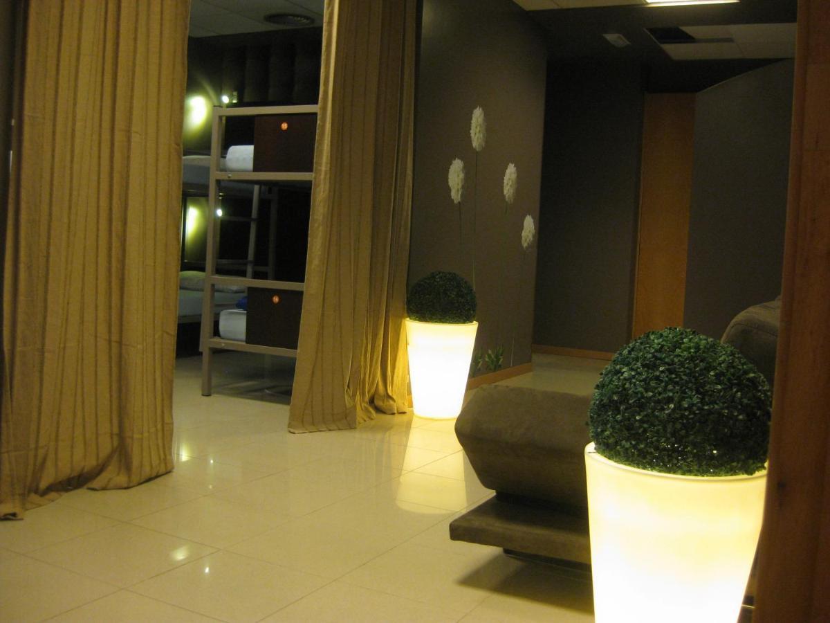 Albergue Santo Santiago 산티아고데콤포스텔라 외부 사진